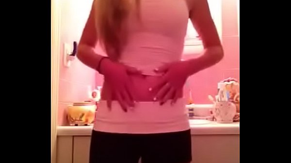 tiny teen masturbate solo
