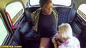 Faketits cabdriver IR fucked outdoor in the cab by customer