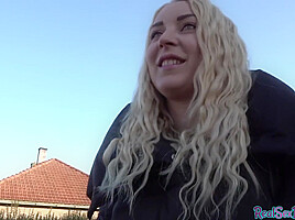 Reality POV fucked babe accepts sex with total stranger