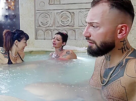 Tommy They Life In The Water And Play With Lady Muffin